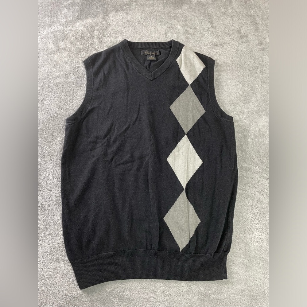 Men’s Black Gray Argyle Sweater Vest Size Medium Axist Cotton Acrylic